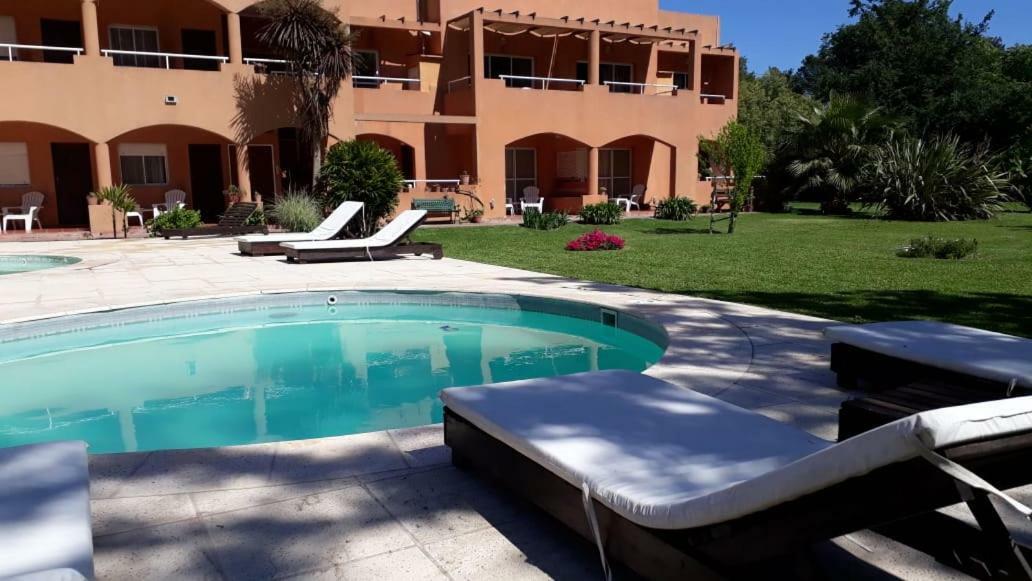 Las Victorias Apart Hotel San Miguel del Monte Exterior foto
