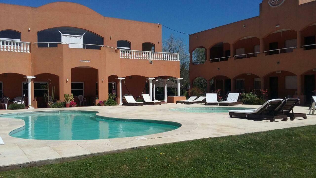 Las Victorias Apart Hotel San Miguel del Monte Exterior foto